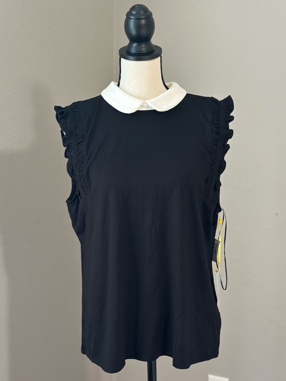 CeCe Black Sleeveless Top with White Peter Pan Collar